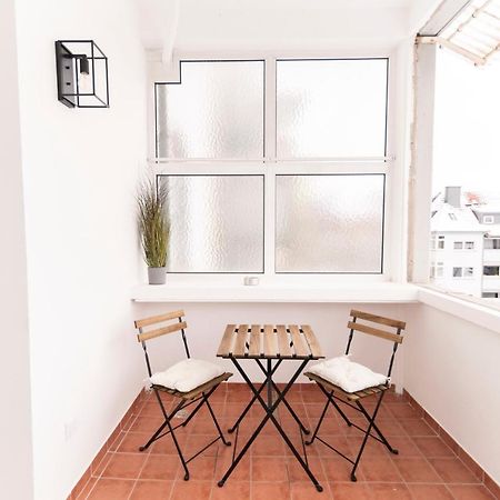 Peter Apartments - Wohnung 90Qm, 3 Schlafzimmer, Kueche, Wohnzimmer, Balkon, Netflix Fulde Extérieur photo
