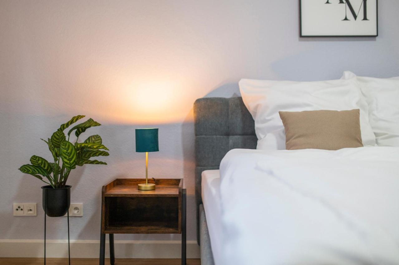 Peter Apartments - Wohnung 90Qm, 3 Schlafzimmer, Kueche, Wohnzimmer, Balkon, Netflix Fulde Extérieur photo