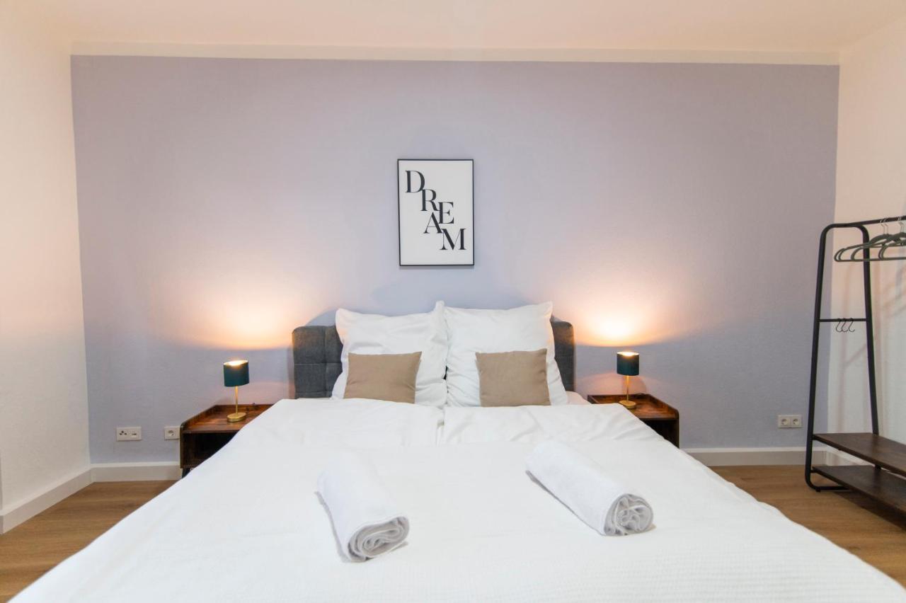 Peter Apartments - Wohnung 90Qm, 3 Schlafzimmer, Kueche, Wohnzimmer, Balkon, Netflix Fulde Extérieur photo