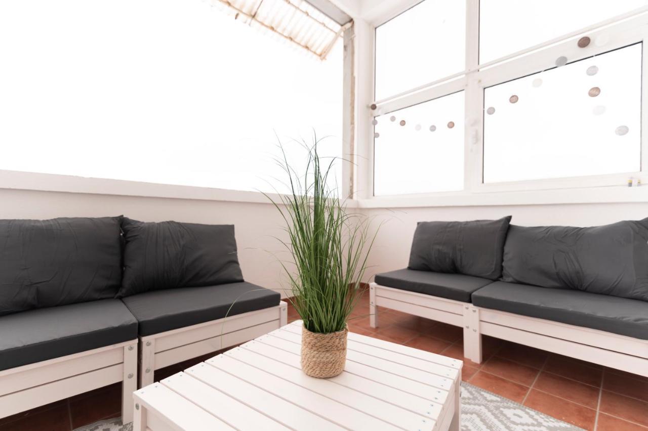 Peter Apartments - Wohnung 90Qm, 3 Schlafzimmer, Kueche, Wohnzimmer, Balkon, Netflix Fulde Extérieur photo